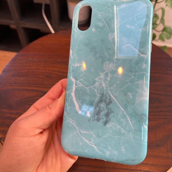 2 CASELY iPhone XR cases - Picture 6 of 12